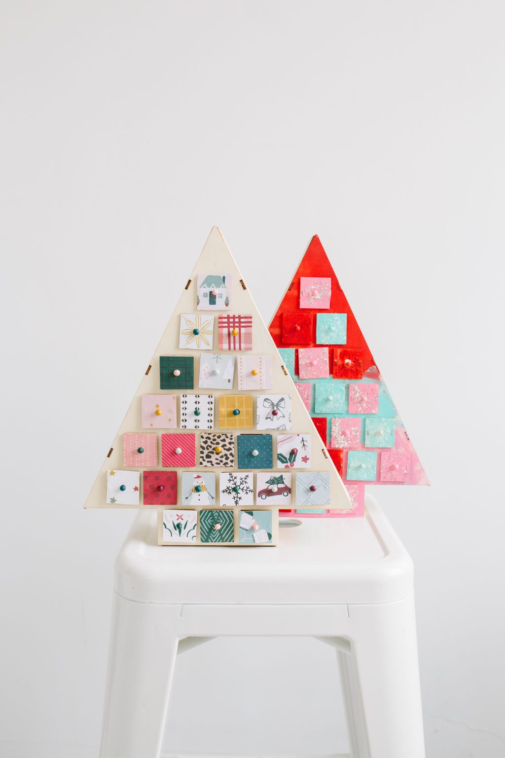 DIY Christmas Tree Advent Calendar Step by Step Tutorial + a tutorial featured by Top US Craft Blog + The Pretty Life Girls